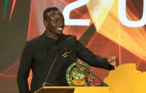 سادیو مانه مرد سال فوتبال آفریقا شد2