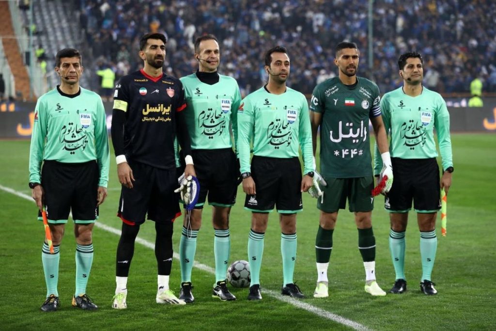 خبری جنجالی در مورد گلر های استقلال و تراکتور22