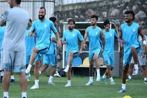 بازگشت ساپینتو به تهران؛ تمرین استقلال از جمعه آغاز می‌شود1
