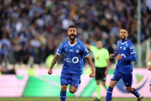 حاشیه تازه برای استقلال؛ احتمال محرومیت مدافع جنجالی