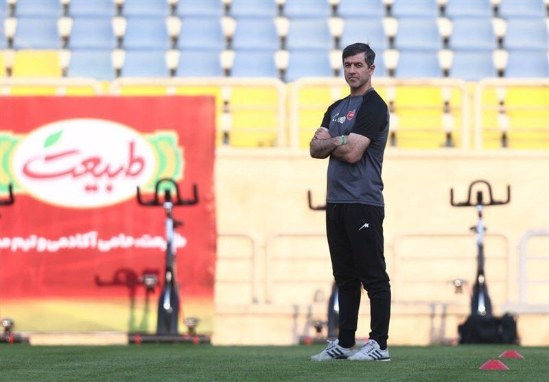 واکنش استقلال به عذرخواهی کریم باقری؛ حرکتی بزرگ از یک اسطوره1