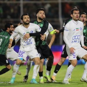 کارت گرفتن بازیکنان تعویضی؛ آفت تازه فوتبال ایران؟