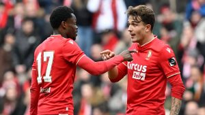 دنیس اکرت کیست؟ ستاره جدید تیم ملی ایران را بشناسید1